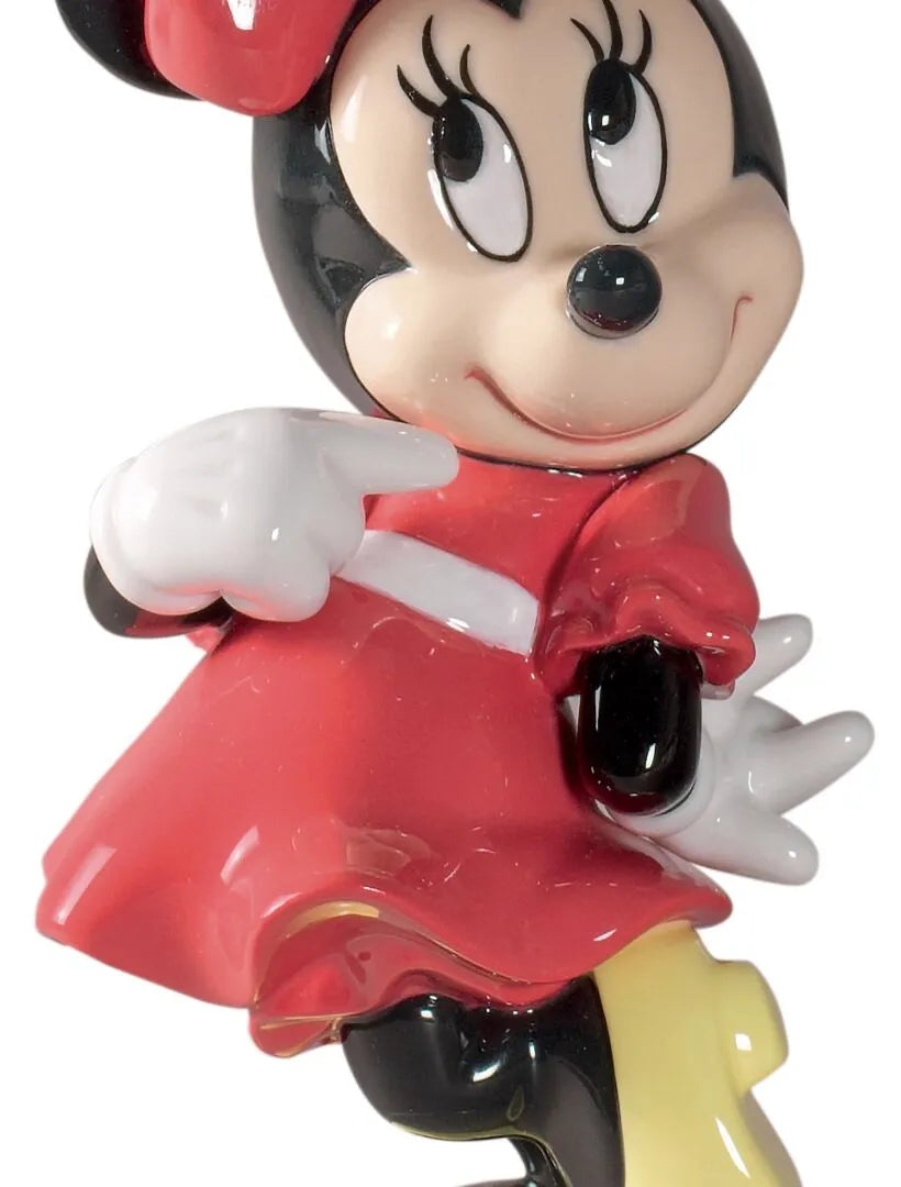 Minnie Mouse Figurine