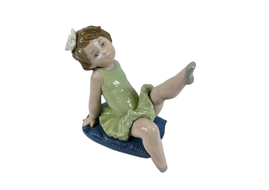 LITTLE BALLET GIRL (GREEN)